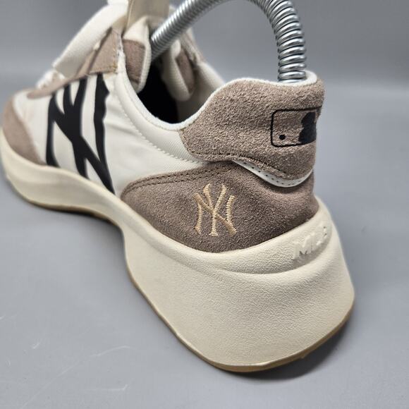 MLB New York Yankees Women's Size 6 Big Ball Chunky Shoes Baseball 32SHX1111 - Picture 8 of 13